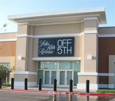 saks off 5th san antonio.